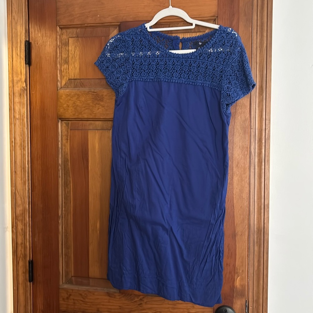 Blue linen and crochet dress